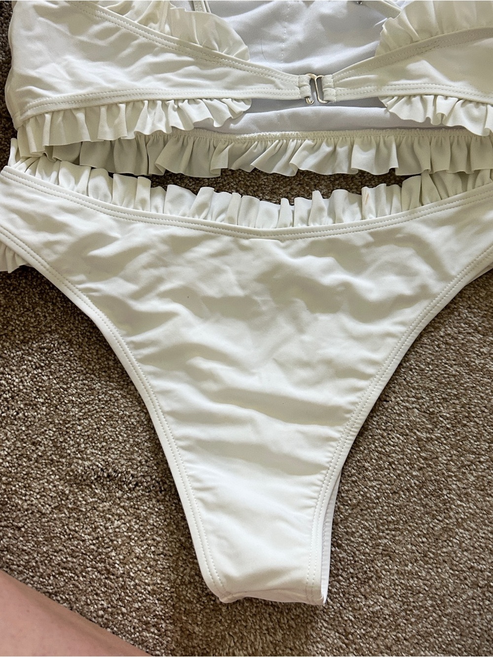 GAP White Ruffle Bikini Top - Picture 5 of 6